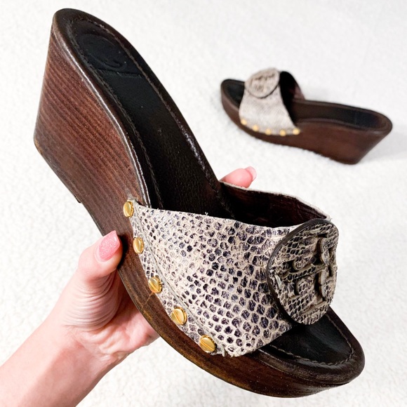 tory burch patty wedge